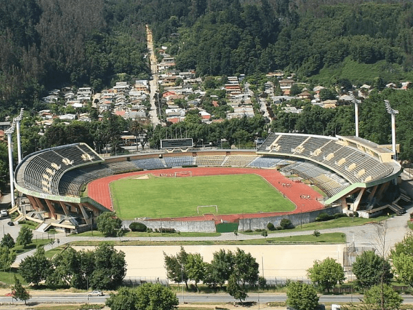 Estadio Municipal Alcaldesa Ester Roa Rebolledo, home stadium of Fernández Vial